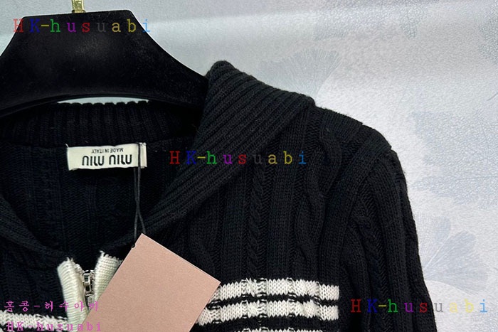 NEW 미우미우 가디건 신상   M 3114016