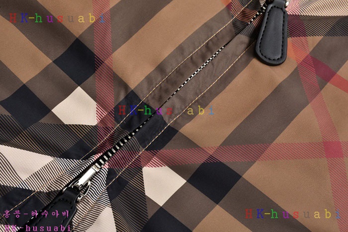 NEW 버버리 자켓  신상 B 70444018