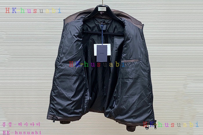 NEW 프라다 패딩 신상 P 4475030