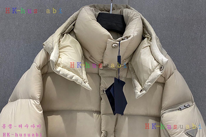 NEW 프라다 패딩 신상 P 4475001