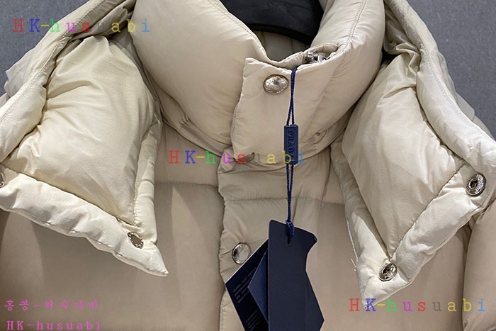 NEW 프라다 패딩 신상 P 4475001