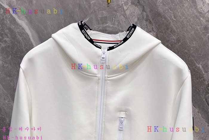 NEW 몽클레어 자켓 신상 M 748044