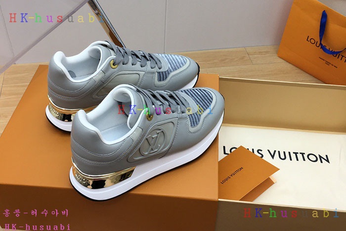 NEW 루이비통 스니커즈 신상 LV 4658018
