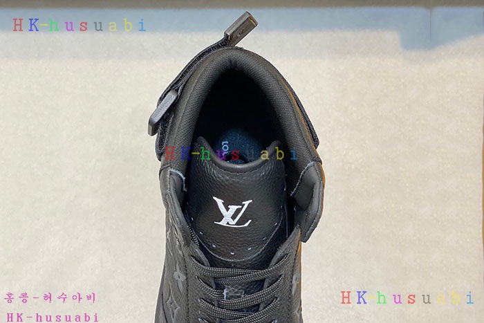 NEW 루이비통 스니커즈 신상 LV 4658020
