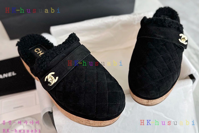 NEW 샤넬 뮬 슬리퍼 신상 C 539015