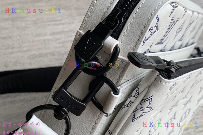 ★미러급★루이비통 트리오 메신저백 화이트 M24754