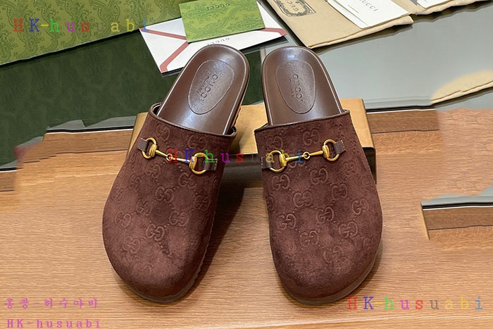 NEW 구찌 스니커즈 신상 GU 417551