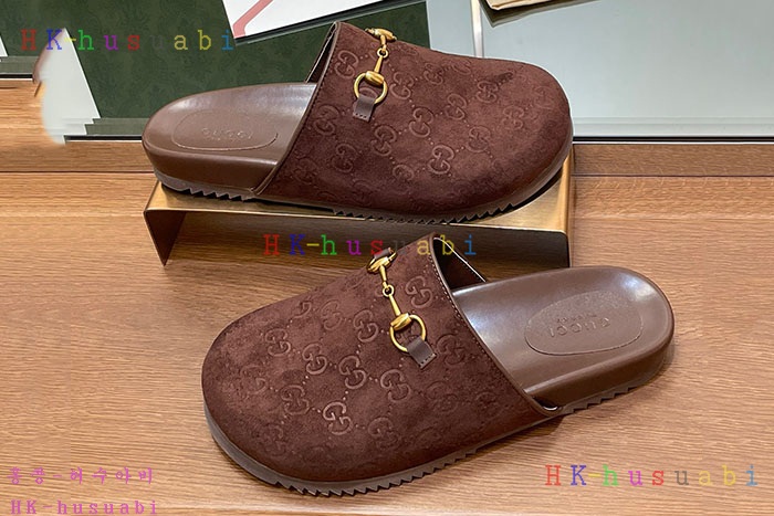 NEW 구찌 스니커즈 신상 GU 417551