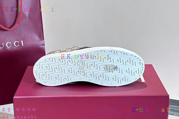 NEW 구찌 스니커즈 신상 GU 4170440