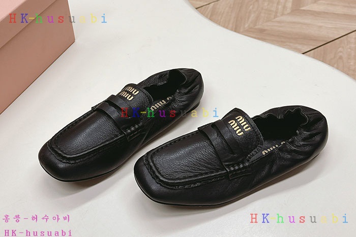 NEW 미우미우 신발 신상 MU 7123301