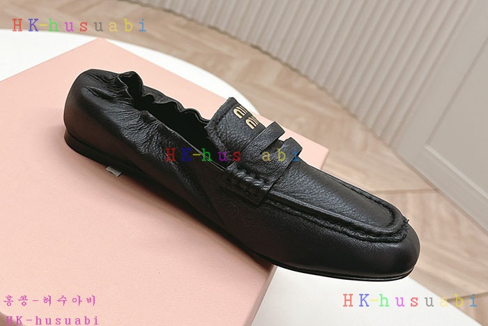 NEW 미우미우 신발 신상 MU 7123301