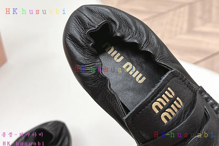 NEW 미우미우 신발 신상 MU 7123301