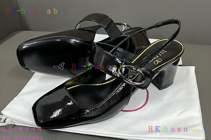 NEW 발렌티노 샌들 신상 V 4166807