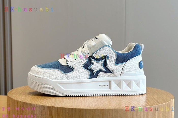 NEW 발렌티노 스니커즈 신상 V 599012