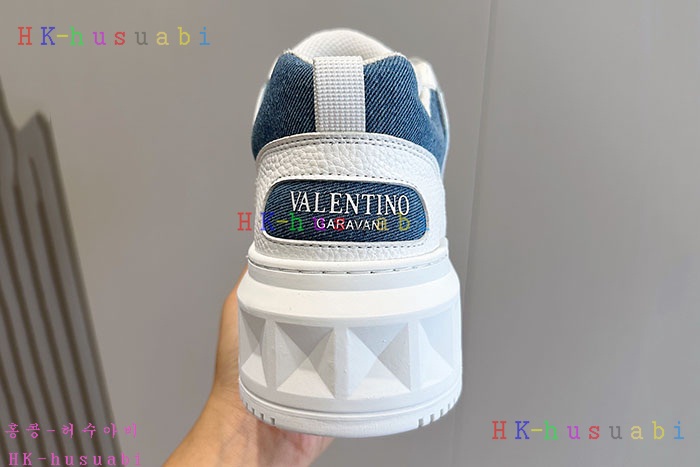 NEW 발렌티노 스니커즈 신상 V 599012