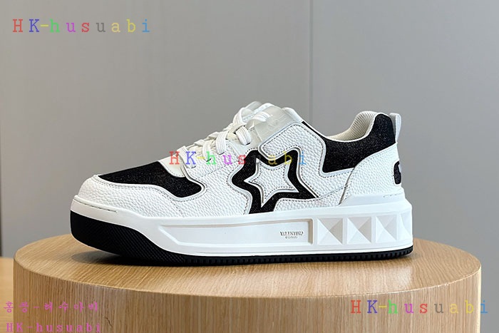 NEW 발렌티노 스니커즈 신상 V 599014