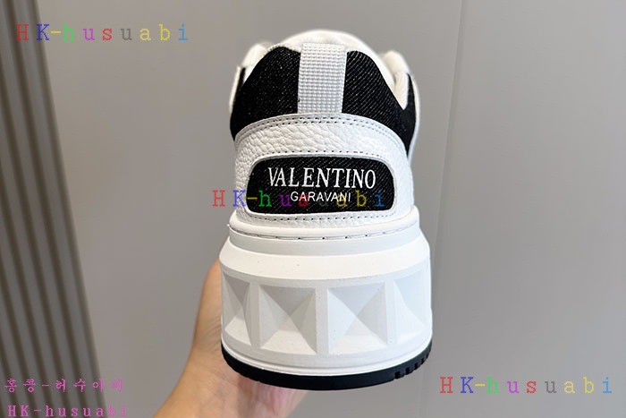NEW 발렌티노 스니커즈 신상 V 599014