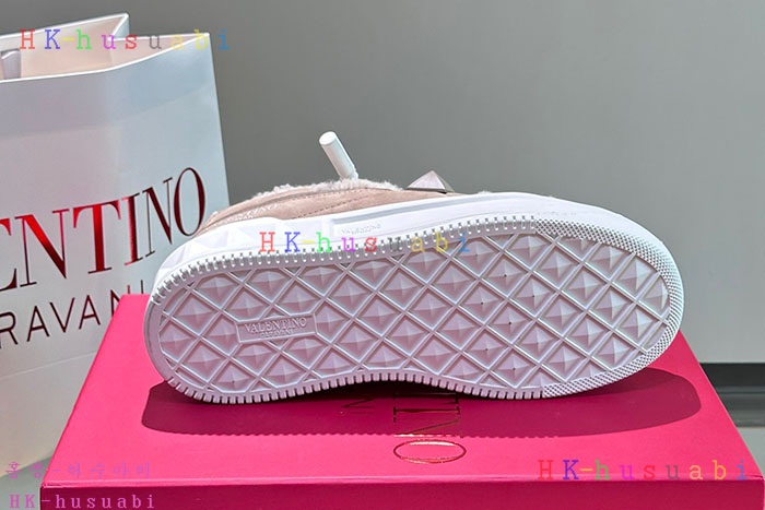 NEW 발렌티노 스니커즈 신상 V 522503