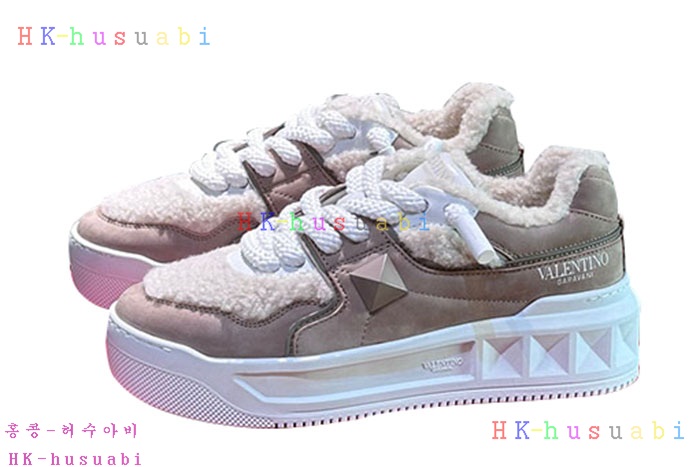 NEW 발렌티노 스니커즈 신상 V 522503