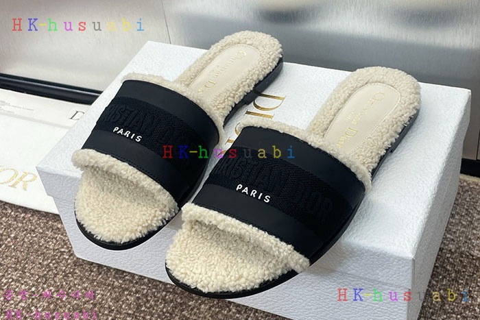 NEW 디올 신발 신상 DR 3950103
