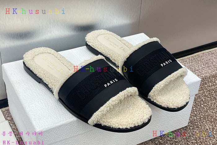 NEW 디올 신발 신상 DR 3950103