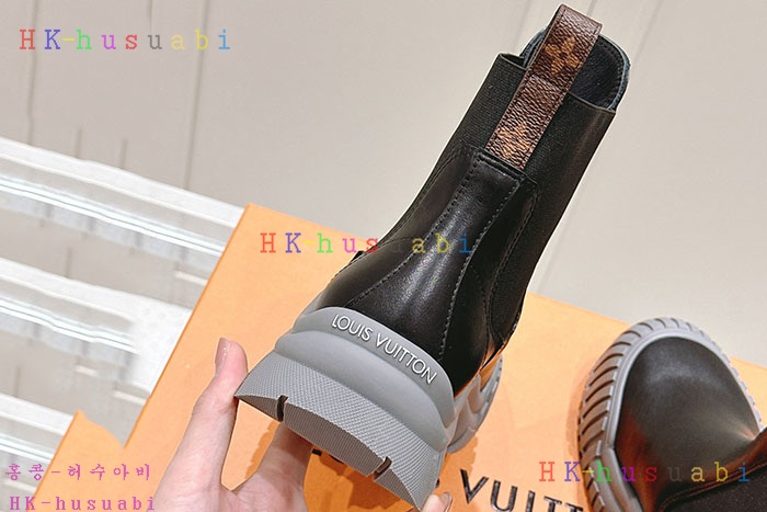 NEW 루이비통 부츠 신상 LV 558070