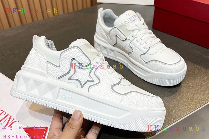 NEW 발렌티노 스니커즈 신상 V 447011