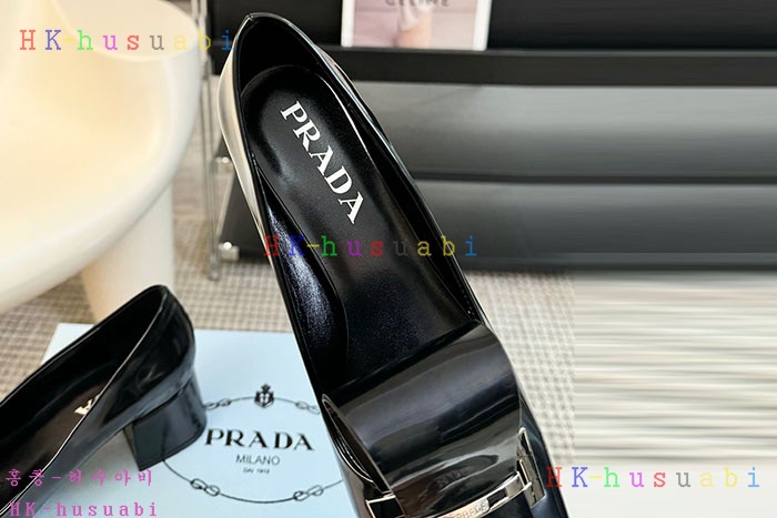 NEW 프라다 신발 신상 P 2558101