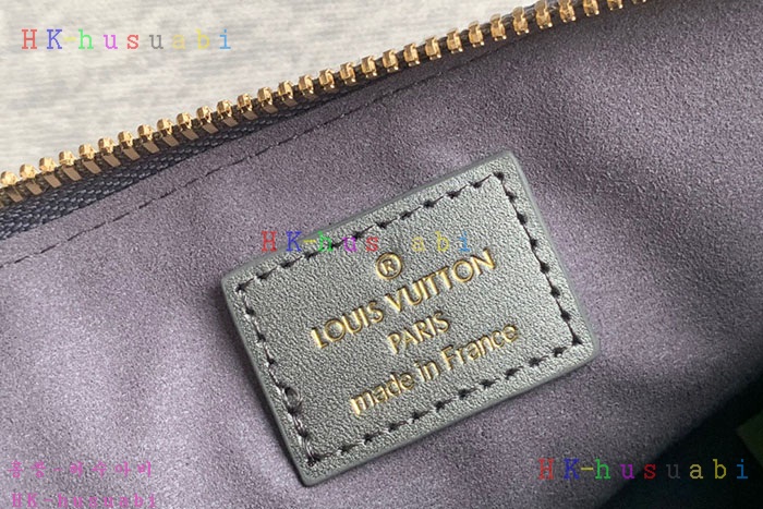 ★미러급★루이비통 포셰트 세브르 M12174