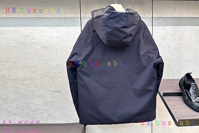 NEW 몽클레어 패딩 신상 M 988809