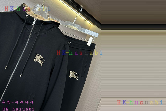 NEW 버버리 후드집업상하의셋트 신상 B 8996806