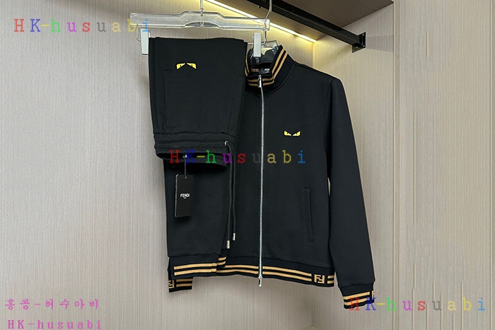 NEW 펜디 집업상하의셋트 신상 FD 998770