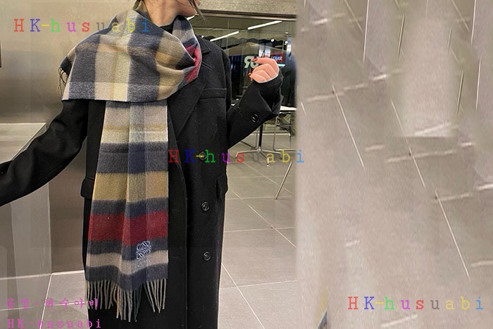 NEW 로에베 스카프 신상 L 872401