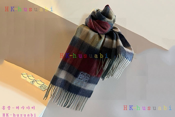 NEW 로에베 스카프 신상 L 872401