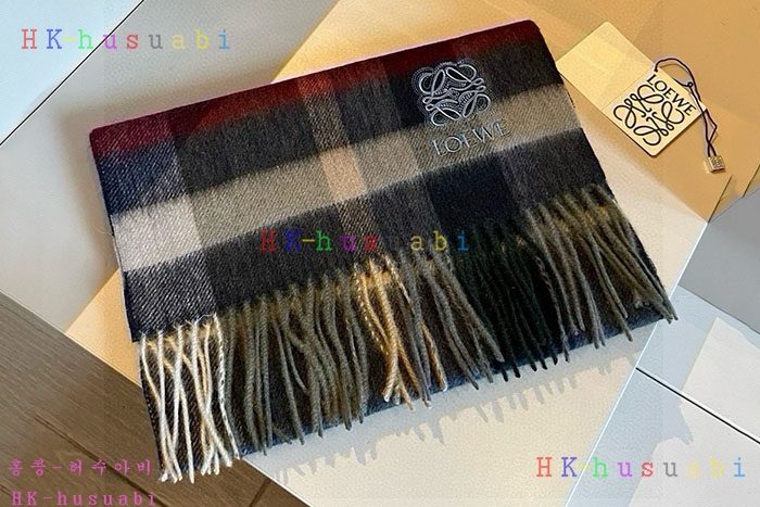 NEW 로에베 스카프 신상 L 872401