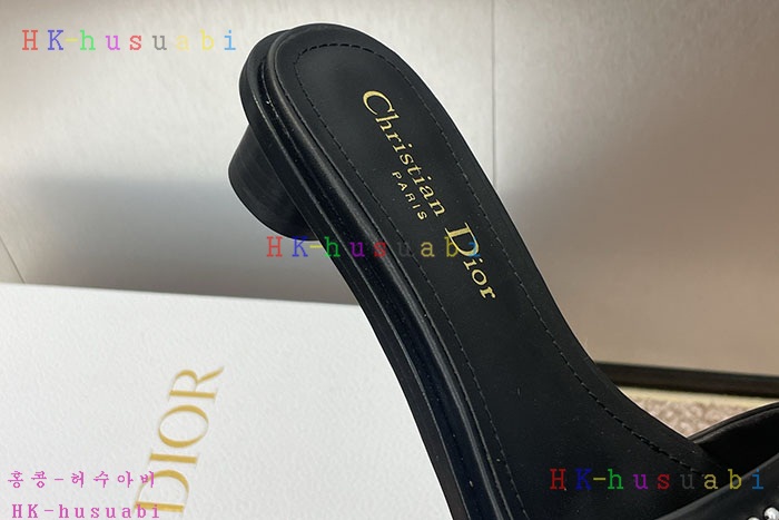 NEW 디올 신발 신상 DR 2888001
