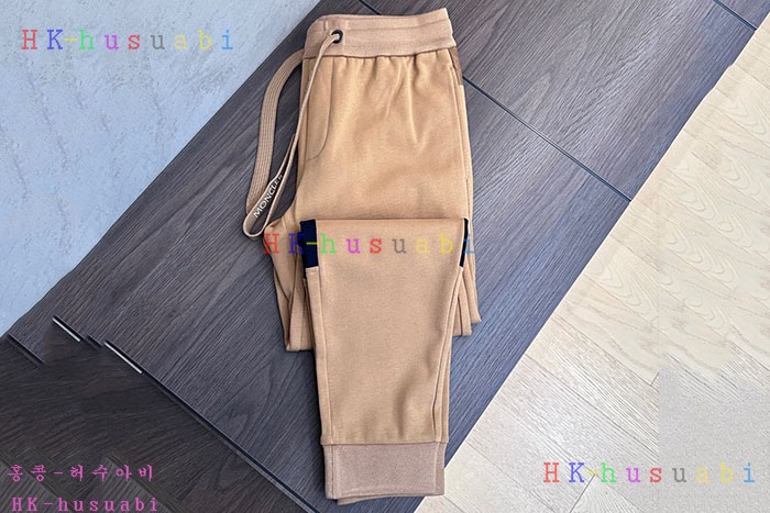 NEW 몽클레어 트리닝 신상 M 3804015