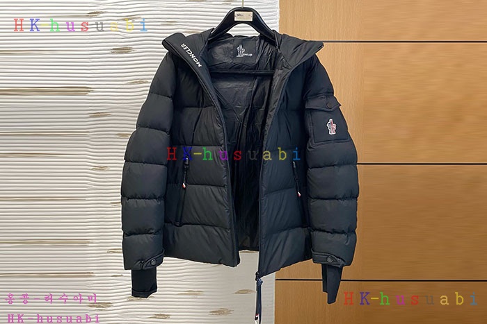 NEW 몽클레어 패딩 신상 M 3804021