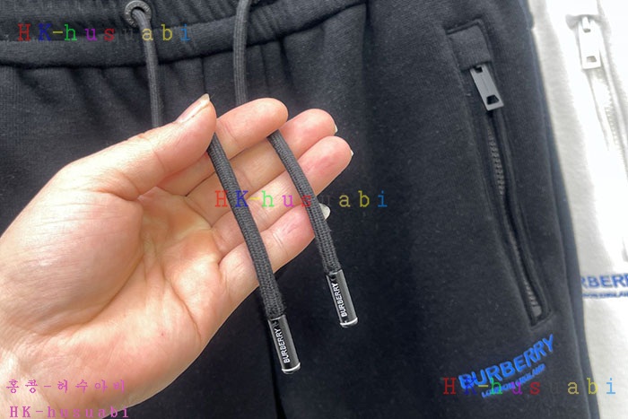 NEW 버버리 트레이닝 신상 B 6555214