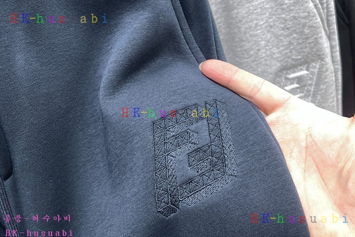 NEW 펜디 츄리닝바지 신상 FD 350602