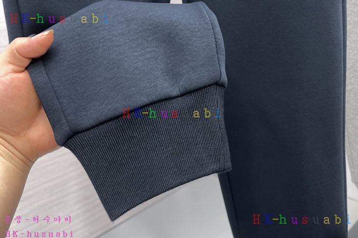 NEW 펜디 츄리닝바지 신상 FD 350602