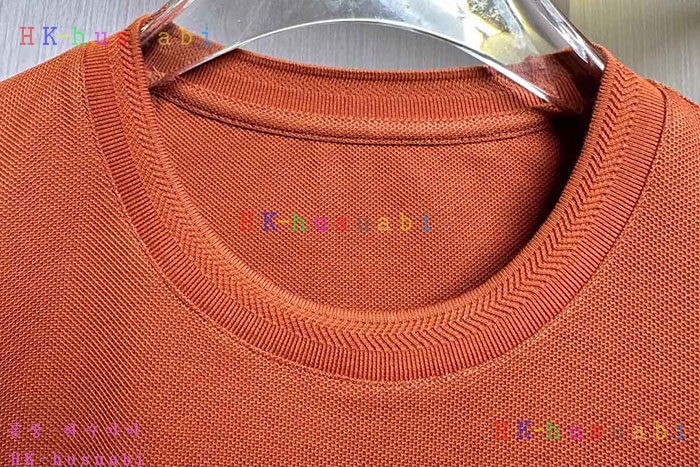 NEW 프라다 반팔티 신상 P 6900465