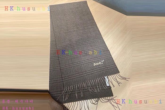 NEW 디올 스카프 신상 DR 485801