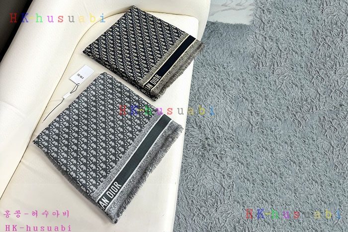NEW 디올 스카프 신상 DR 485802