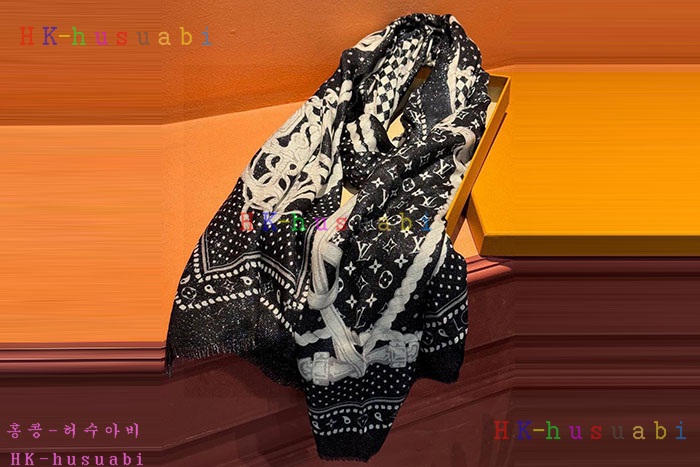 NEW 루이비통 스카프 신상 LV 1799512