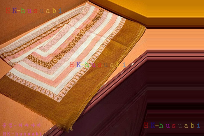 NEW 루이비통 스카프 신상 LV 1799515