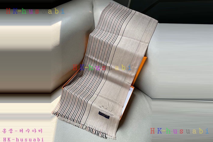 NEW 루이비통 스카프 신상 LV 1799520