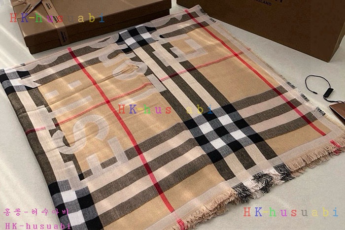 NEW 버버리 스카프 신상 BB  558084