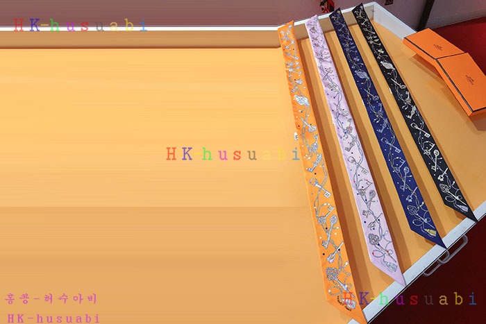 NEW 에르메스 스카프 신상 H 2855823