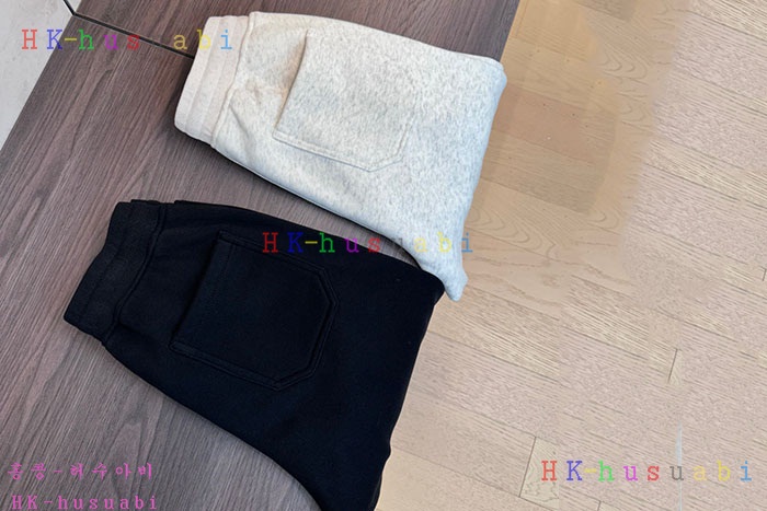 NEW 몽클레어 바지 신상 M 6570011